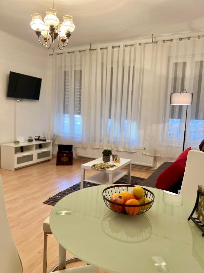 Apartmán The Downtown Pearl Záhřeb Exteriér fotografie